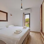 Sea Garden Hotel 3*