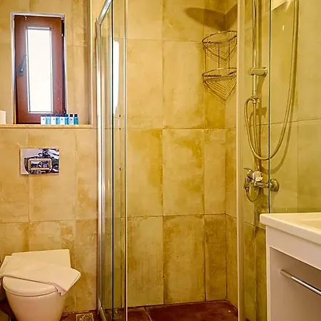 Sea Garden Hotel